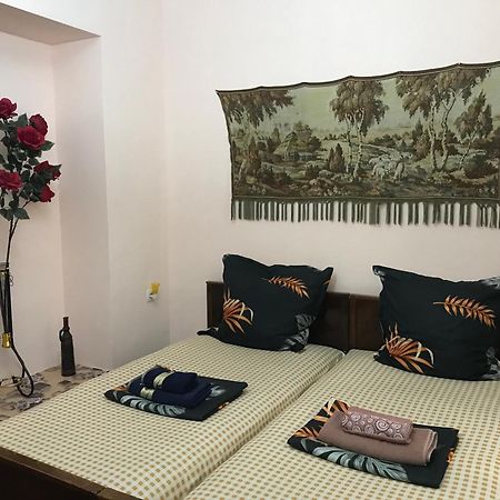 Lada Guest House ティビリシ エクステリア 写真