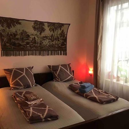Lada Guest House ティビリシ エクステリア 写真