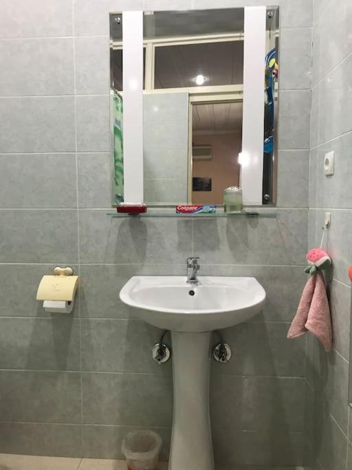 Lada Guest House ティビリシ エクステリア 写真