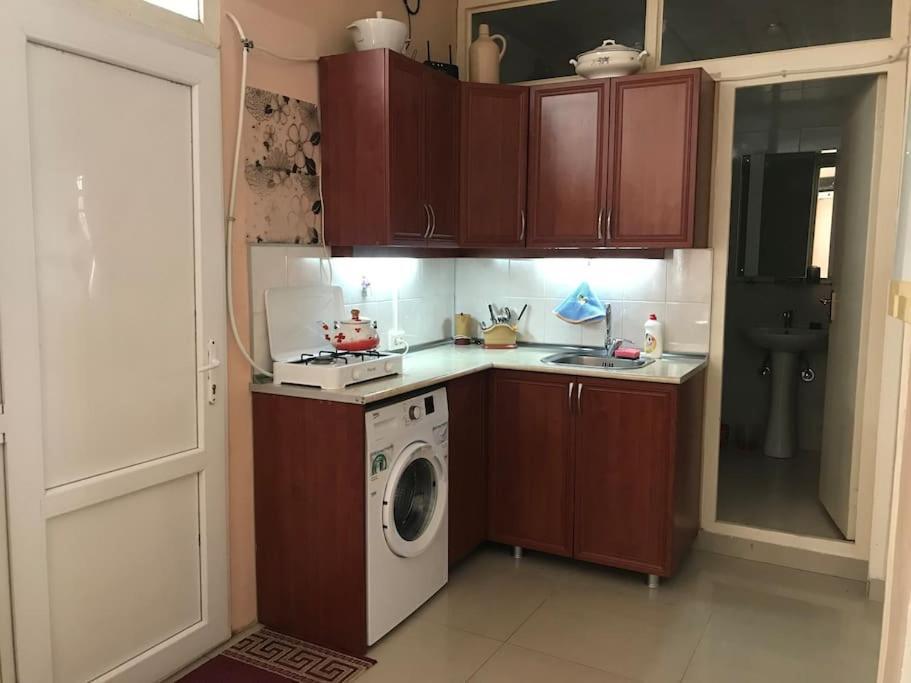 Lada Guest House ティビリシ エクステリア 写真