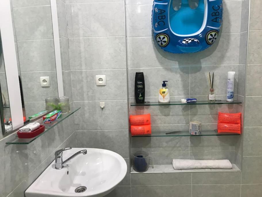 Lada Guest House ティビリシ エクステリア 写真