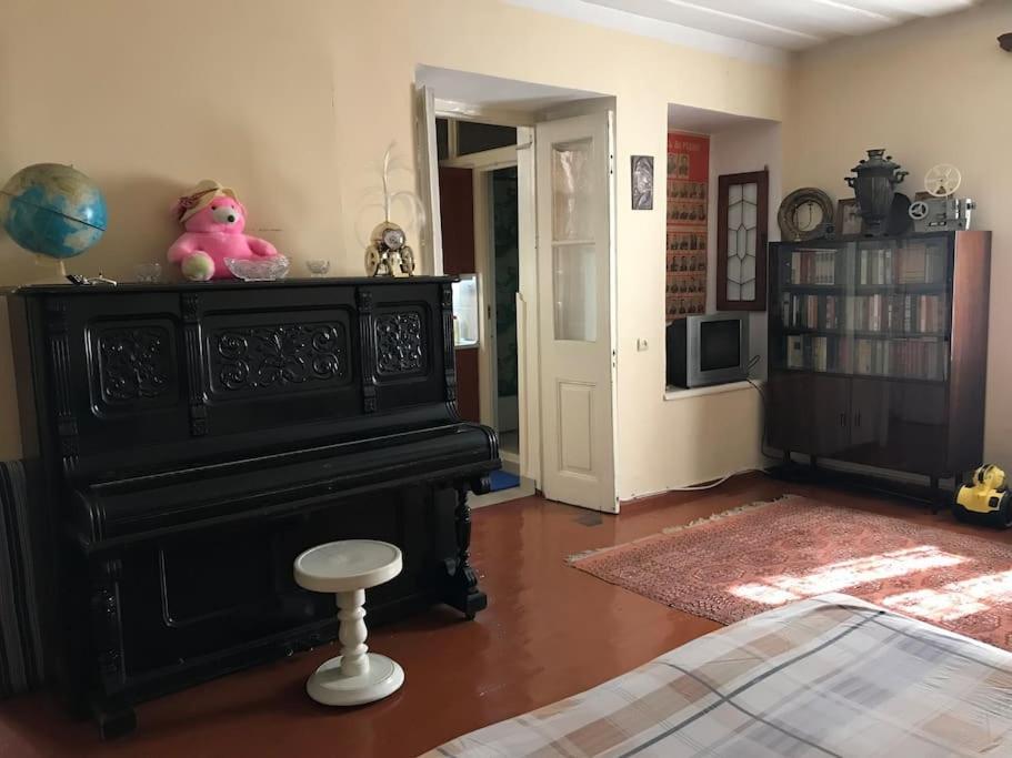 Lada Guest House ティビリシ エクステリア 写真