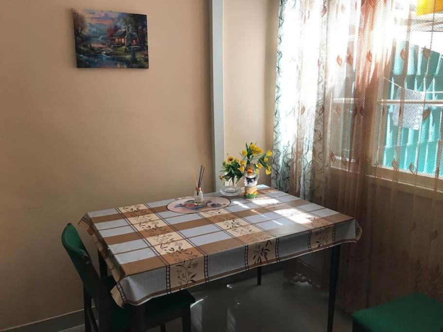 Lada Guest House ティビリシ エクステリア 写真